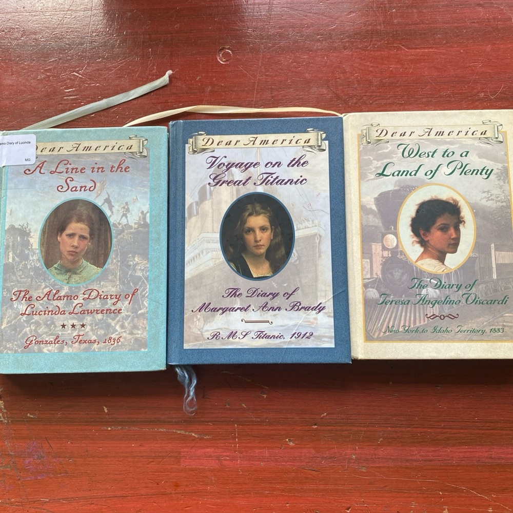 Dear America Lot Of 3 (6/16)